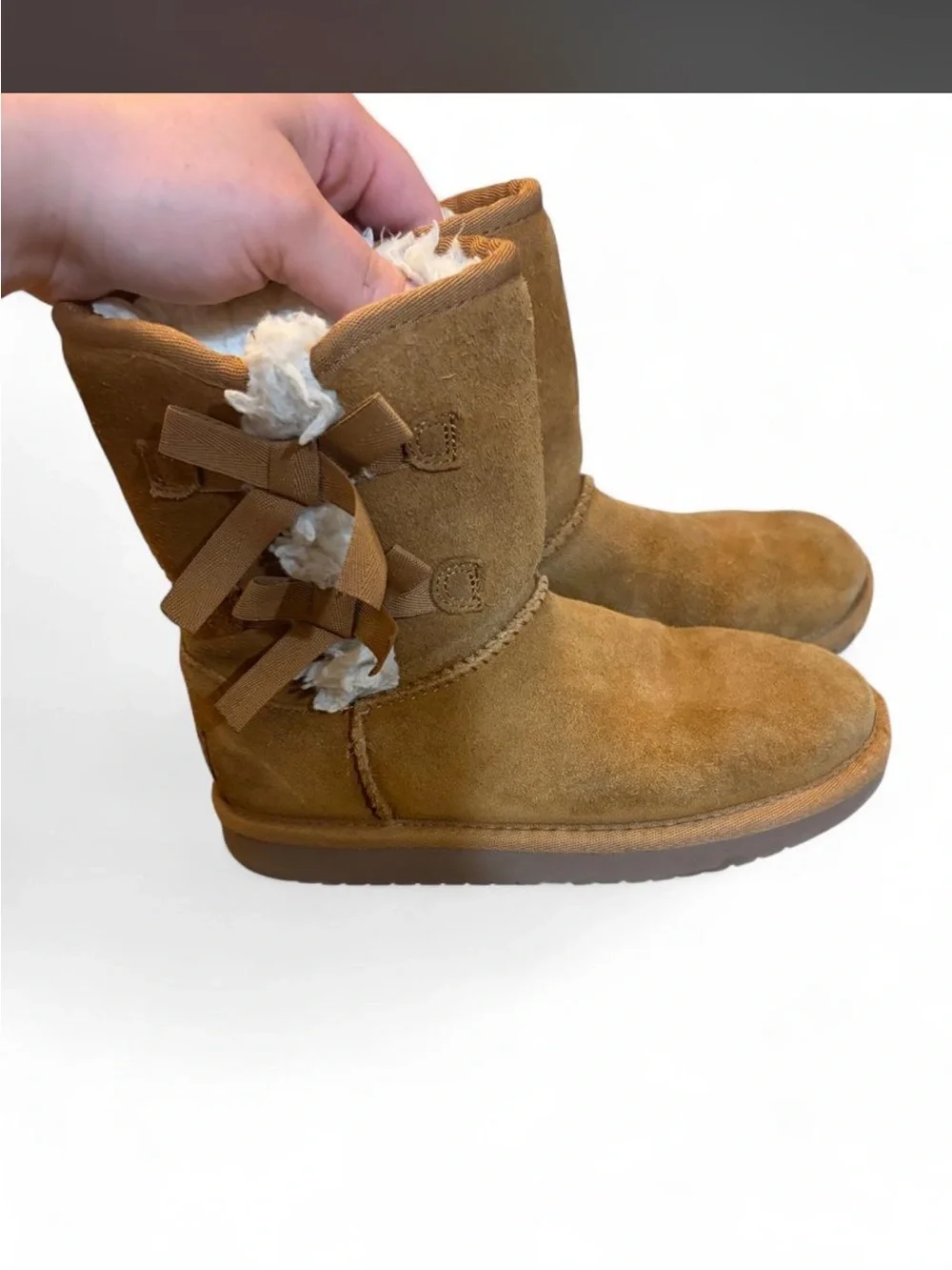 Kids brown suede lined boots